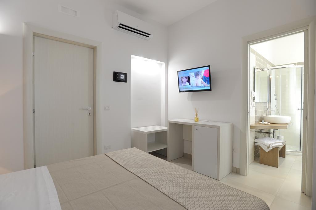Hotel Filo Di Vento Porto Cesareo Exterior foto