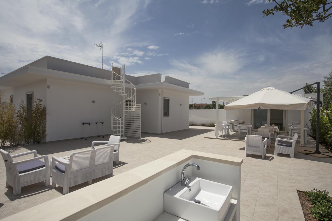 Hotel Filo Di Vento Porto Cesareo Exterior foto